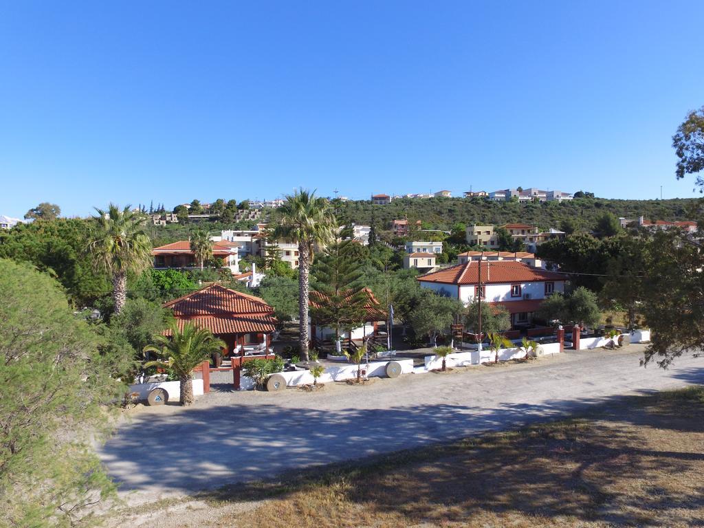 Studios Resbithas Gíthio Kültér fotó